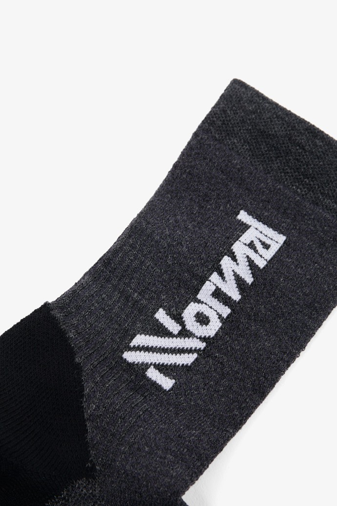 NNormal Merino socks 2 N2AMS02-001 Black | RKBCS7305